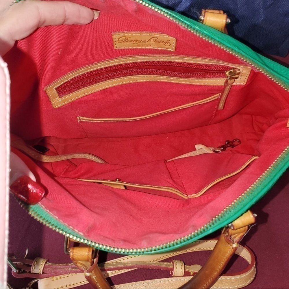 Dooney & Bourke green satchel crossbody purse. saffiano leather - Picture 7 of 11